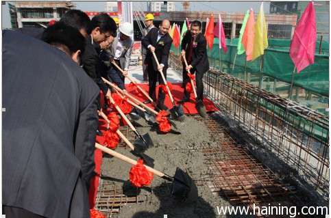 ceremony.jpg ceremony.jpg