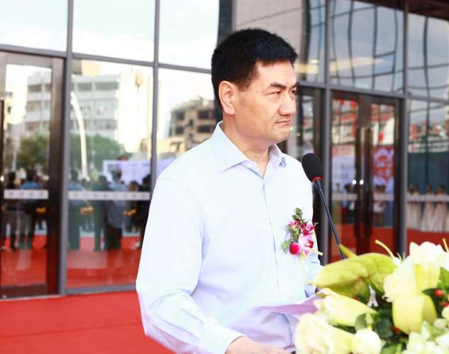 President%20Xin.jpg President%20Xin.jpg